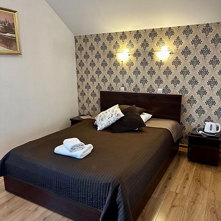 Dworek Złoty Róg Hotel i Restauracja Kraków Zewnętrze zdjęcie